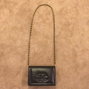 BLACK CHANEL PURSE